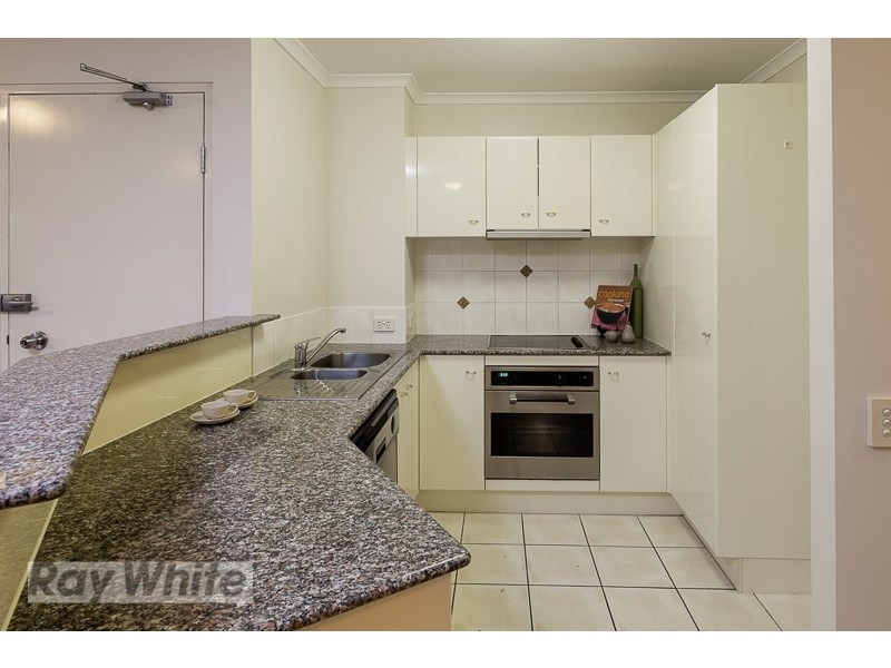 73/55 Harries Road, Coorparoo QLD 4151