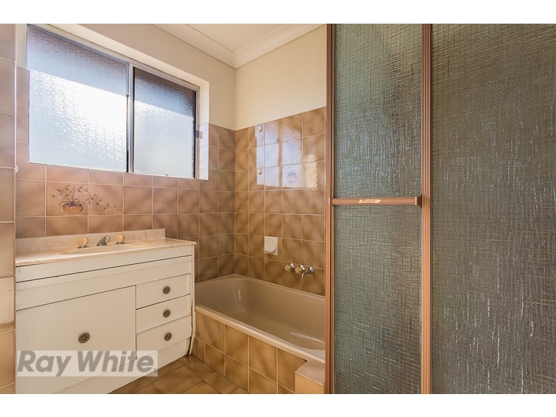 8/88 Victoria Terrace, Greenslopes QLD 4120