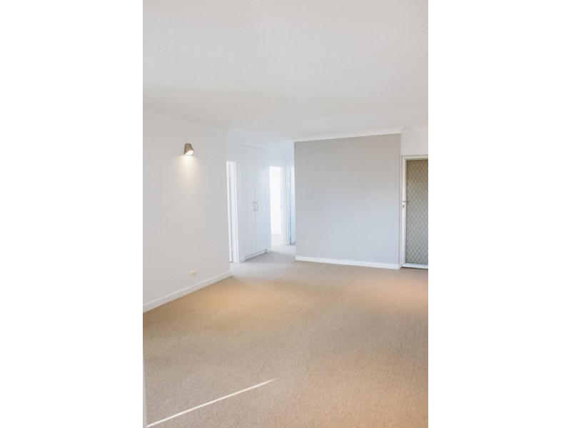 1/9 Rutland Street, Coorparoo QLD 4151