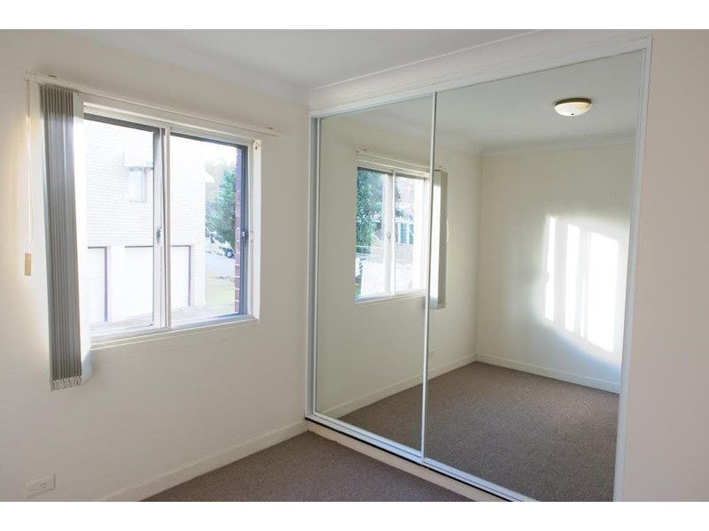 1/9 Rutland Street, Coorparoo QLD 4151