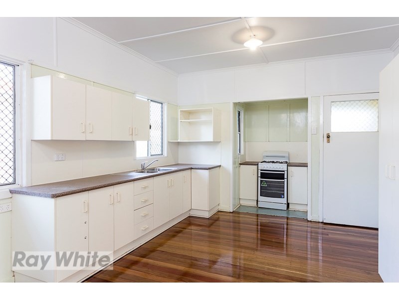 25 Patmore Street, Holland Park QLD 4121