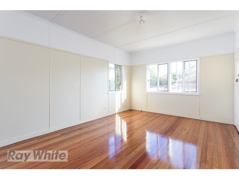 25 Patmore Street, Holland Park QLD 4121