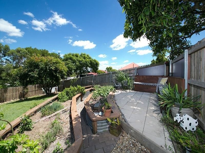 102 Florence Street, Carina QLD 4152