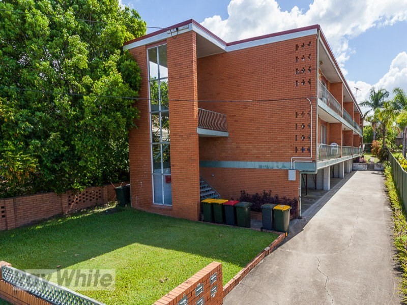 3/126 Pembroke Road, Coorparoo QLD 4151