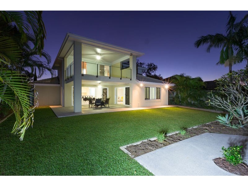 22 Rigel Street, Coorparoo QLD 4151