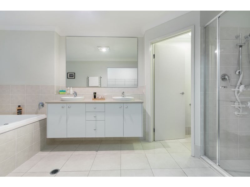 22 Rigel Street, Coorparoo QLD 4151