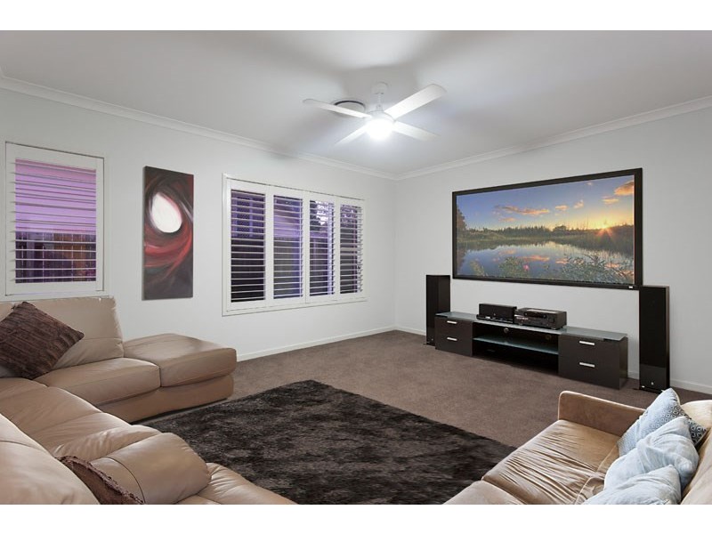 22 Rigel Street, Coorparoo QLD 4151