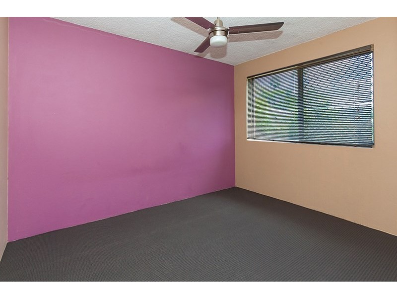 1/65 Derby Street, Coorparoo QLD 4151