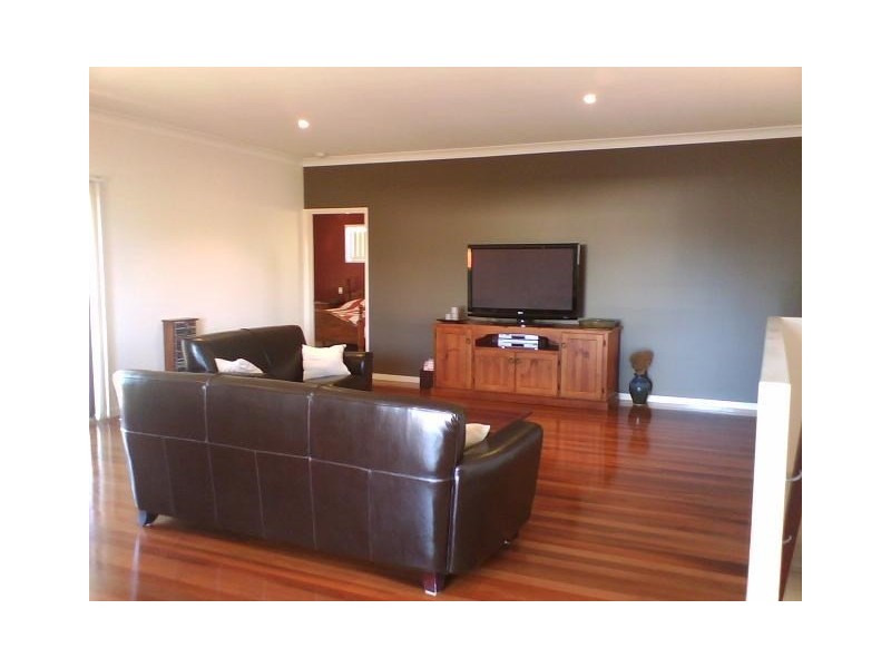 3 Ripon Street, Coorparoo QLD 4151