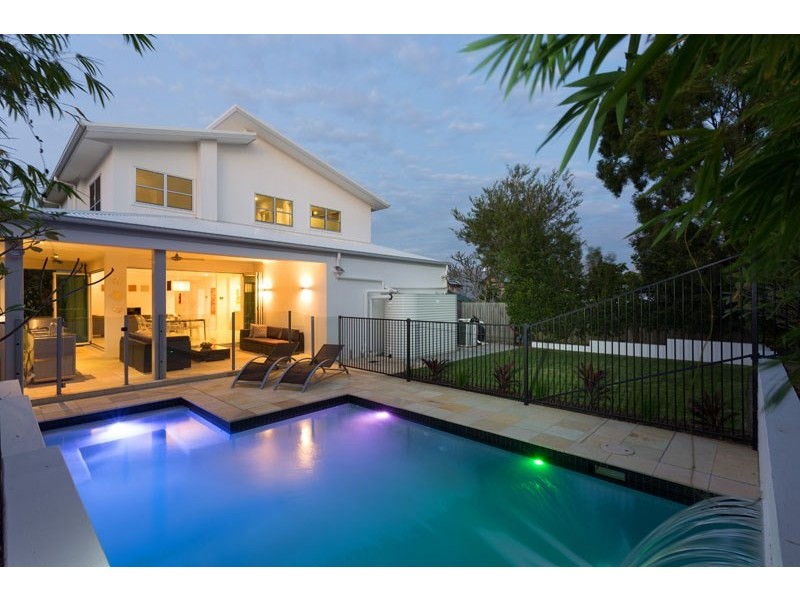 131 Sirius Street, Coorparoo QLD 4151