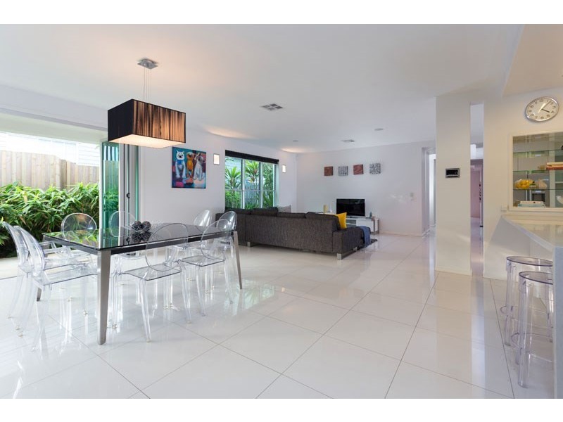 131 Sirius Street, Coorparoo QLD 4151