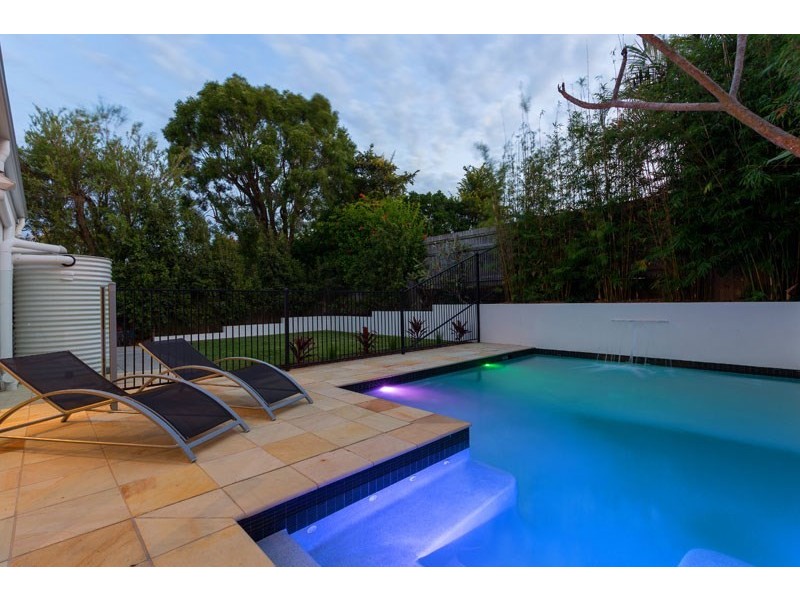 131 Sirius Street, Coorparoo QLD 4151