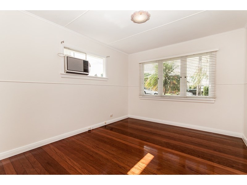 98 Gatton Street, Mount Gravatt East QLD 4122