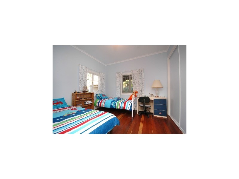 66 Mountain Street, Mount Gravatt QLD 4122