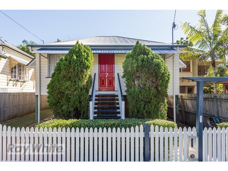 7 Gladstone Street, Coorparoo QLD 4151