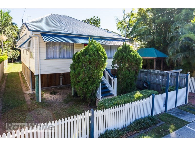 7 Gladstone Street, Coorparoo QLD 4151