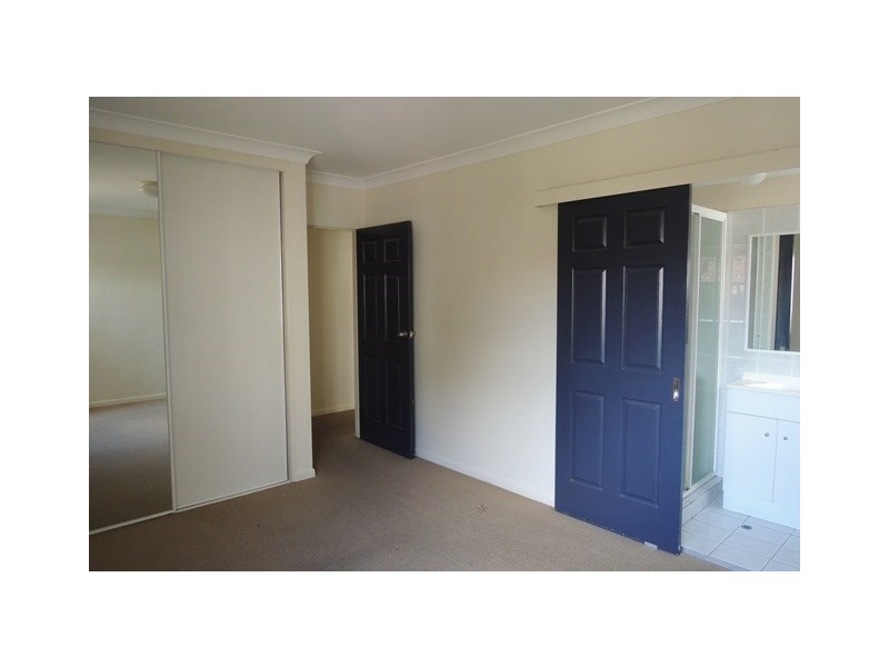 3/56 Knowsley Street, Greenslopes QLD 4120