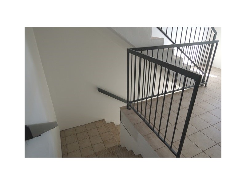 3/56 Knowsley Street, Greenslopes QLD 4120