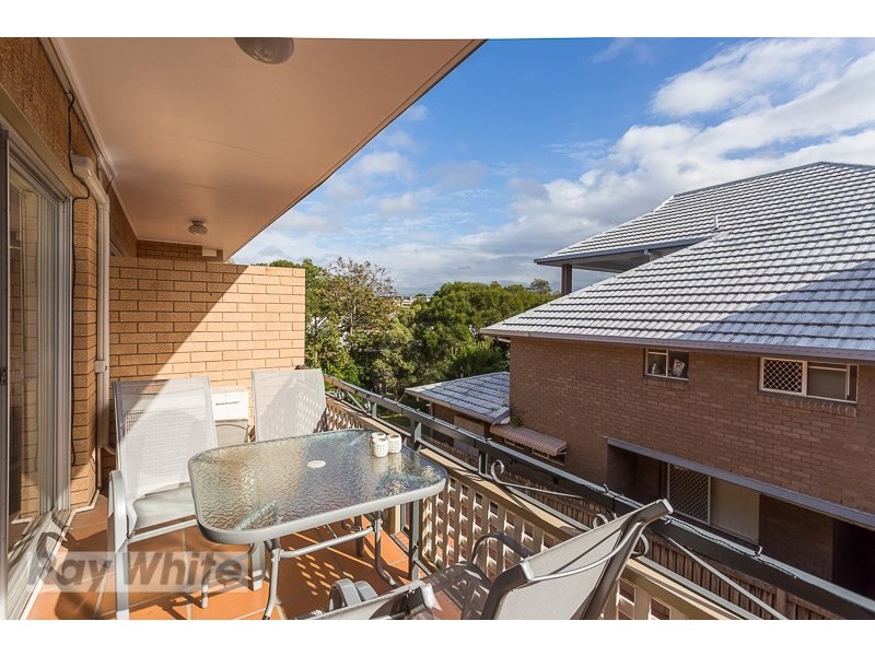 4/15 Shakespeare Street, Coorparoo QLD 4151