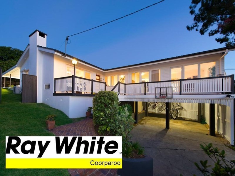 52 Sirius Street, Coorparoo QLD 4151