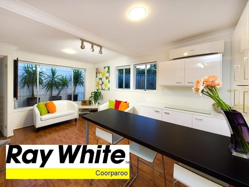 52 Sirius Street, Coorparoo QLD 4151