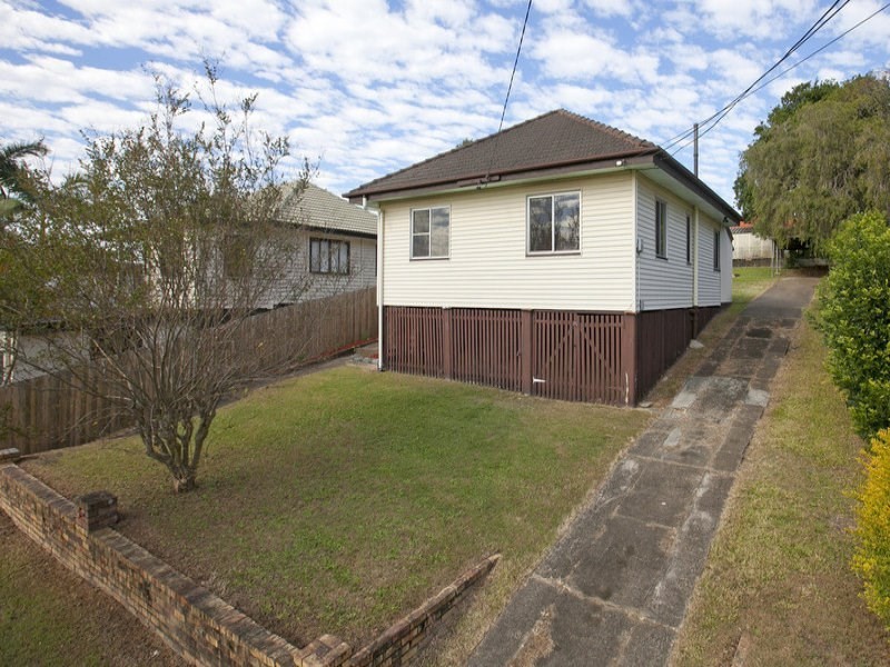 55 Melbourne Avenue, Camp Hill QLD 4152
