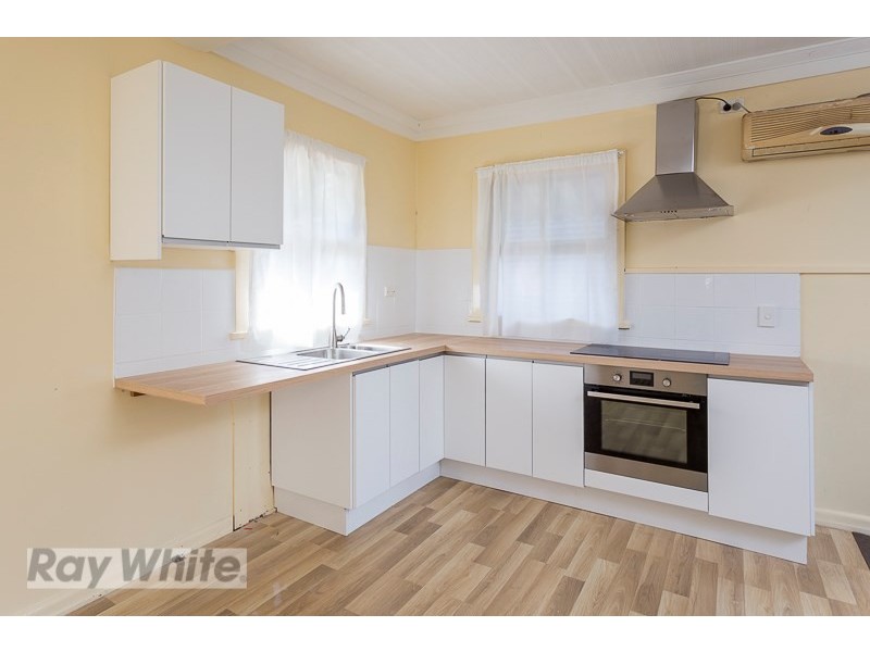 56 Stanley Road, Camp Hill QLD 4152