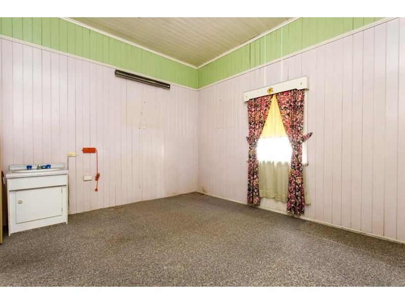 100 Cavendish Road, Coorparoo QLD 4151