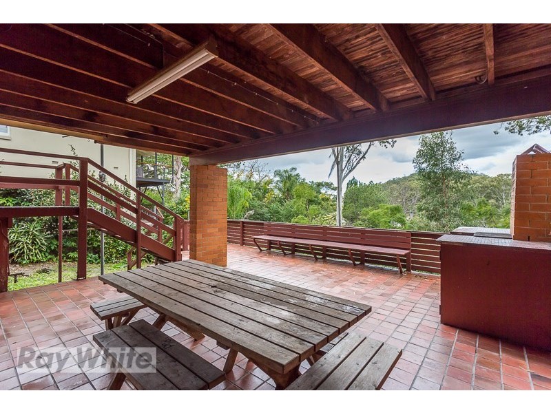 32 Buena Vista Avenue, Coorparoo QLD 4151