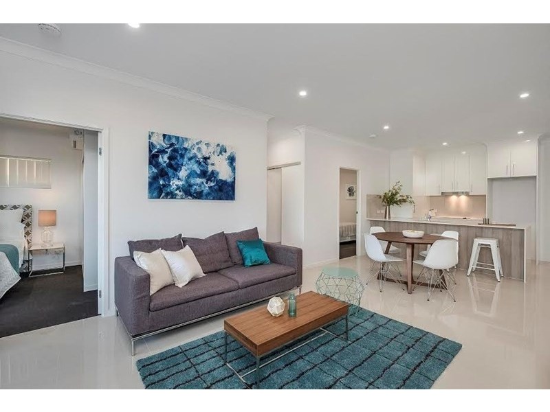 7/68 Kitchener Street, Coorparoo QLD 4151