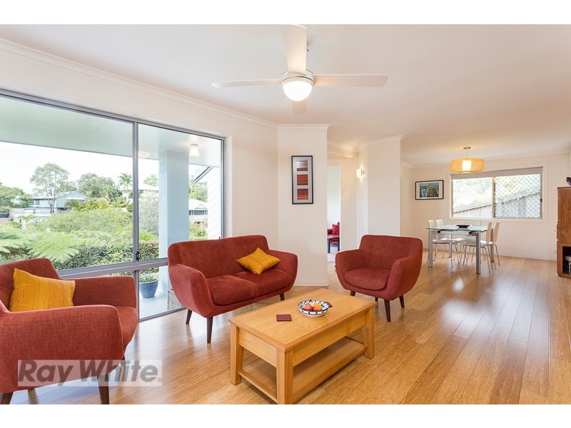 39 Balmerino Drive, Carina QLD 4152