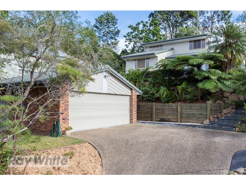 39 Balmerino Drive, Carina QLD 4152