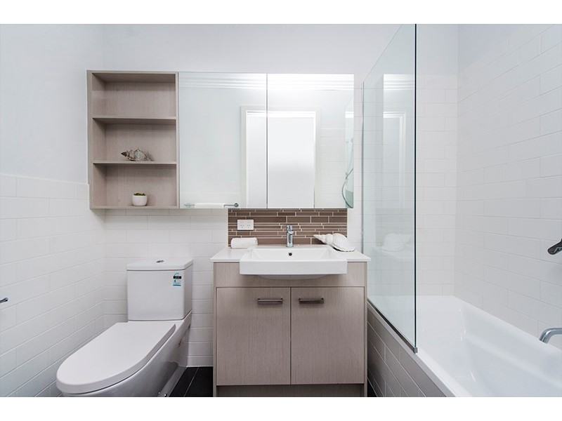 3/47 Macaulay Street, Coorparoo QLD 4151