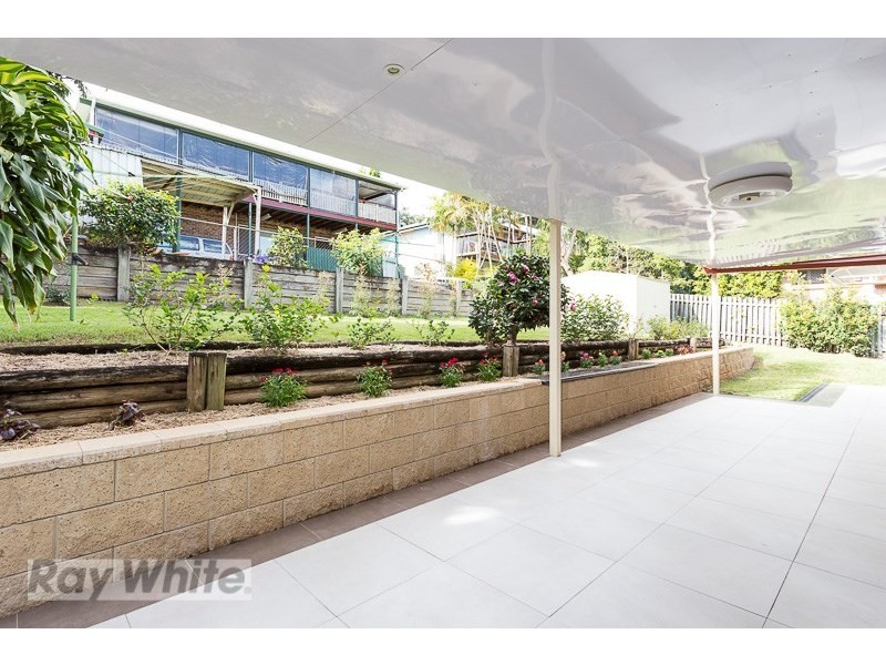 32 Hartigan Street, Belmont QLD 4153