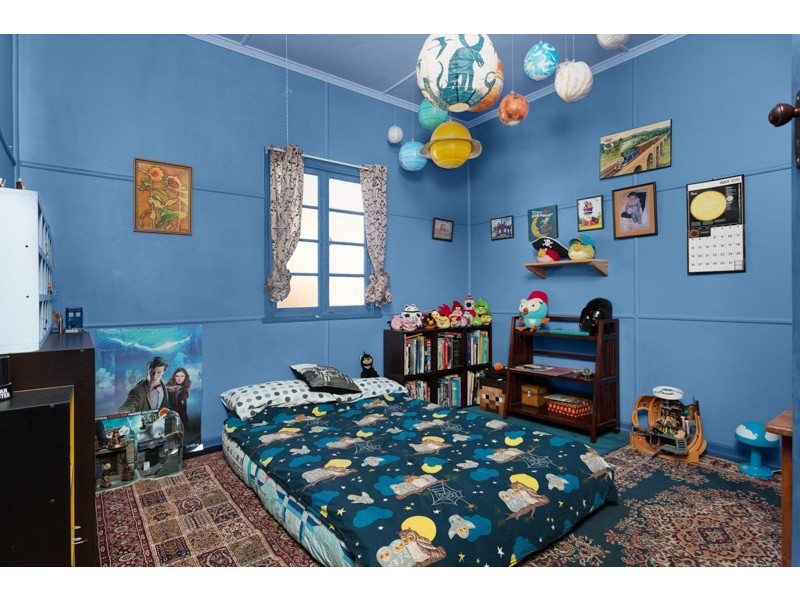 31 Broadmere Street, Annerley QLD 4103