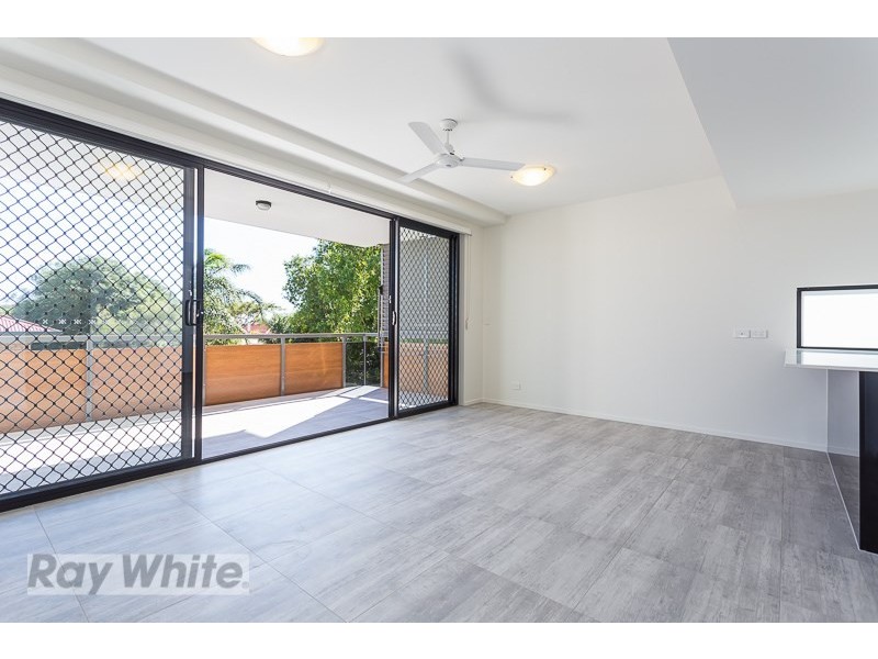 4/35 Crown Street, Holland Park West QLD 4121