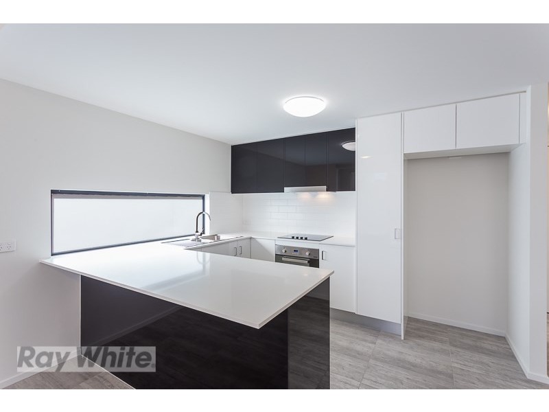 4/35 Crown Street, Holland Park West QLD 4121