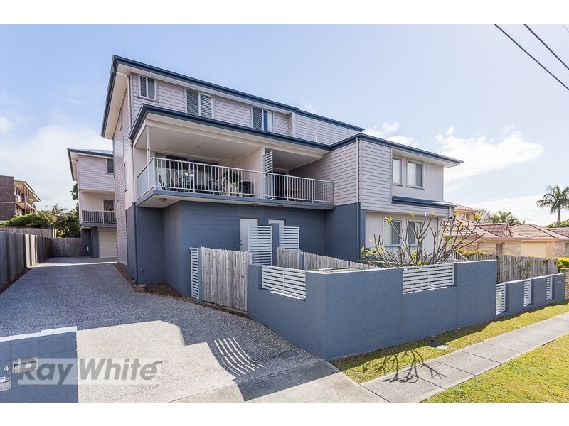 3/32 Dickenson Street, Carina QLD 4152