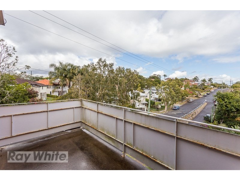 8/387 Cavendish Road, Coorparoo QLD 4151