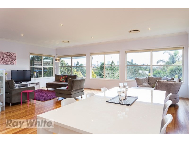 1202 Stanley Street East, Coorparoo QLD 4151