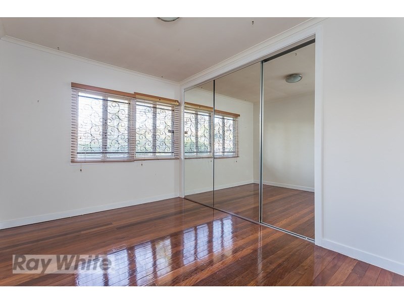 14 Solar Street, Coorparoo QLD 4151