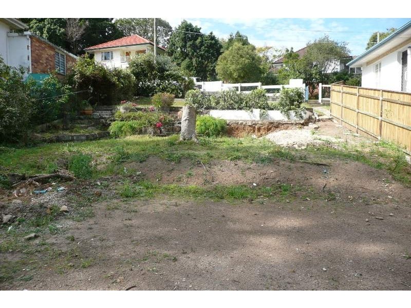 15 Eastwell Street, Coorparoo QLD 4151