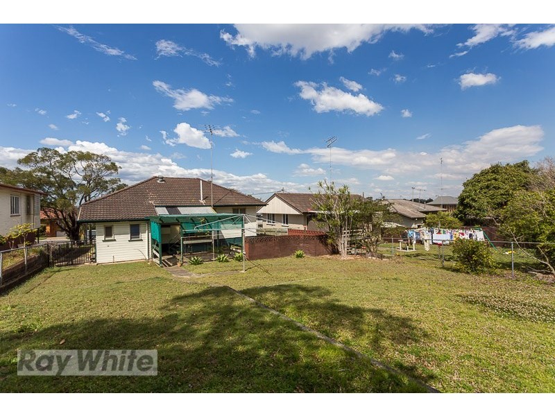 27 Curfew Street, Upper Mount Gravatt QLD 4122