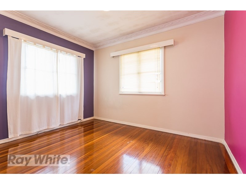 27 Curfew Street, Upper Mount Gravatt QLD 4122