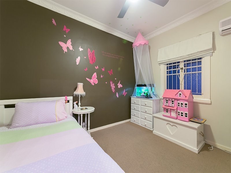 28 Wills Street, Coorparoo QLD 4151