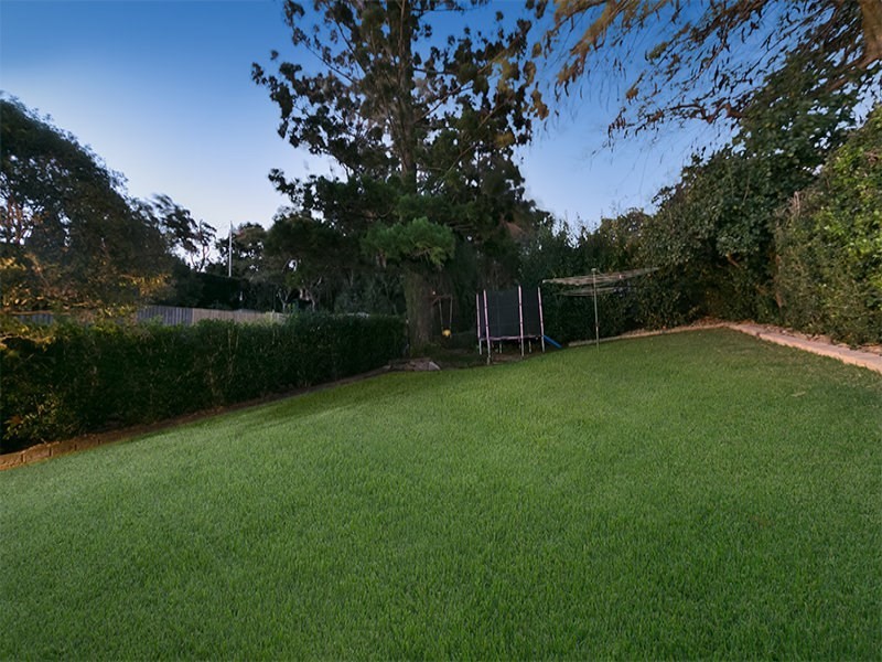 28 Wills Street, Coorparoo QLD 4151