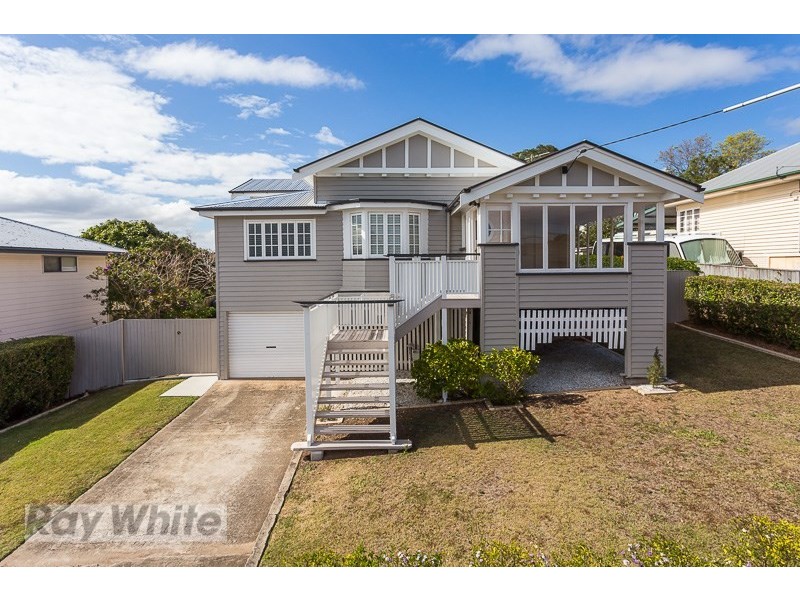 10 Boronia Avenue, Holland Park West QLD 4121