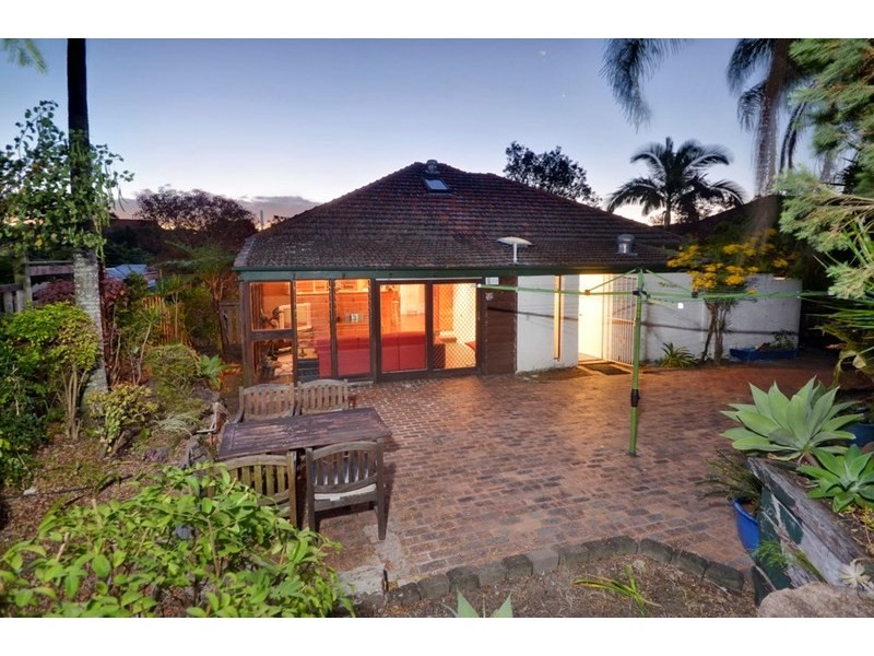 44 Brae Street, Coorparoo QLD 4151