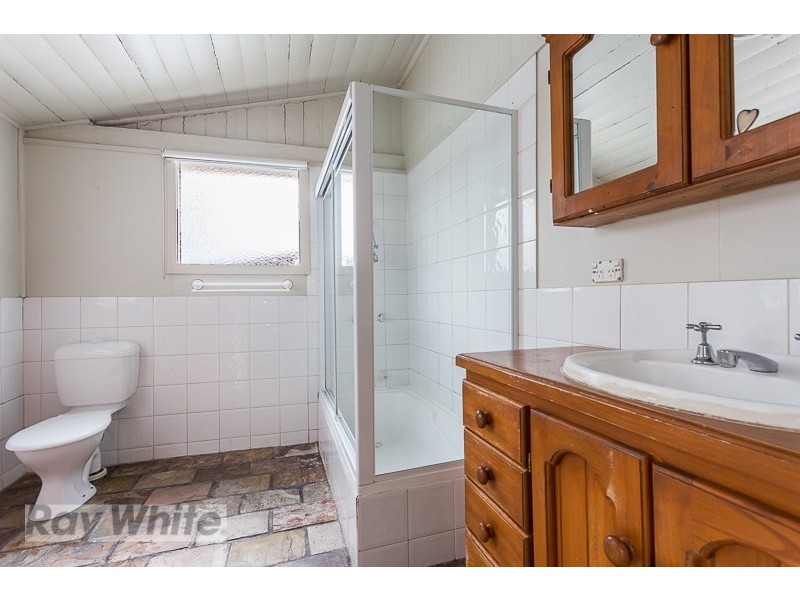 13 Heaslop Street, Woolloongabba QLD 4102