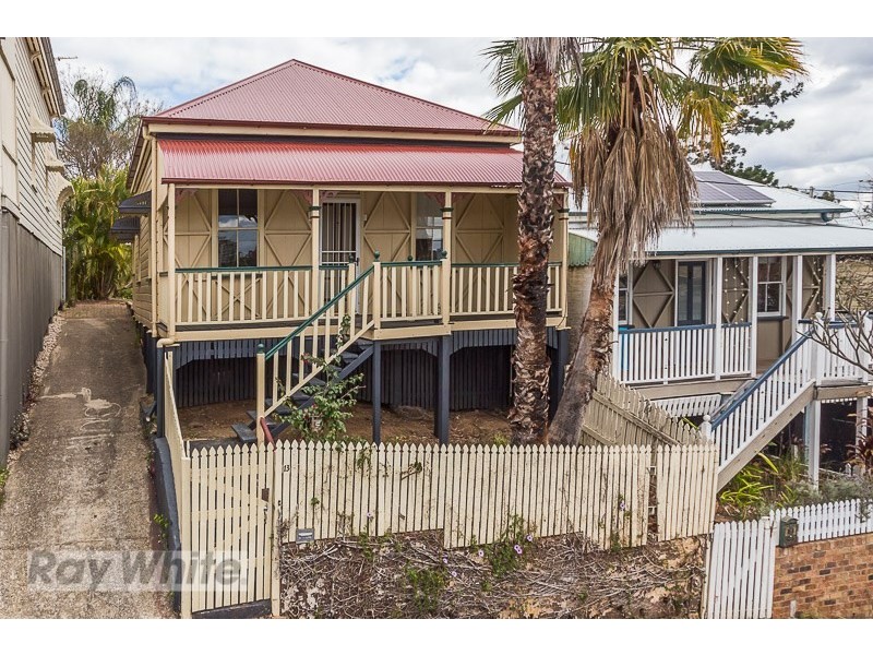13 Heaslop Street, Woolloongabba QLD 4102
